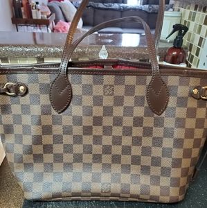 Louis Vuitton Neverfull PM